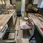 Mckinnon Pointe #101